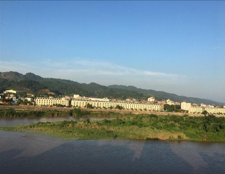 Sen Trang Hotel Лаокай Экстерьер фото
